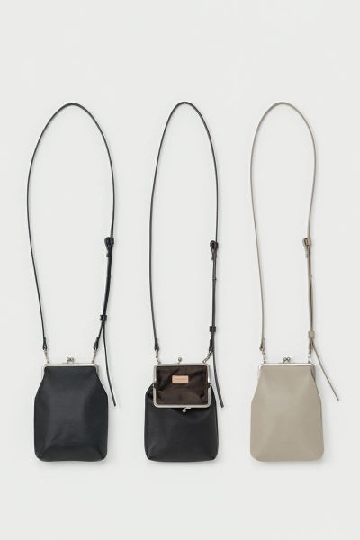 Hender Scheme(エンダースキーマ)カウスナップポシェット cow snap pochette ur-rb-csp