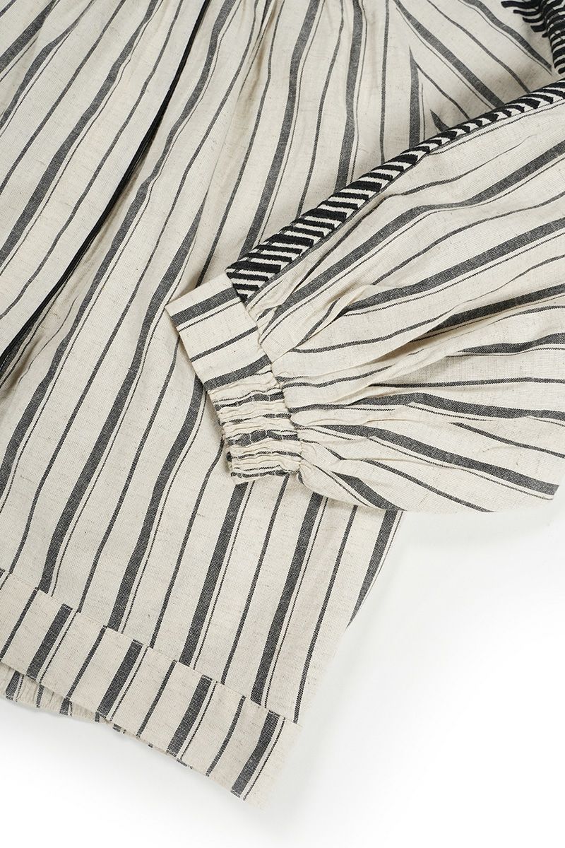 PORTE (ポルト)【広告掲載商品】<br>綿麻刺繍スリーブブラウス 88503 -5