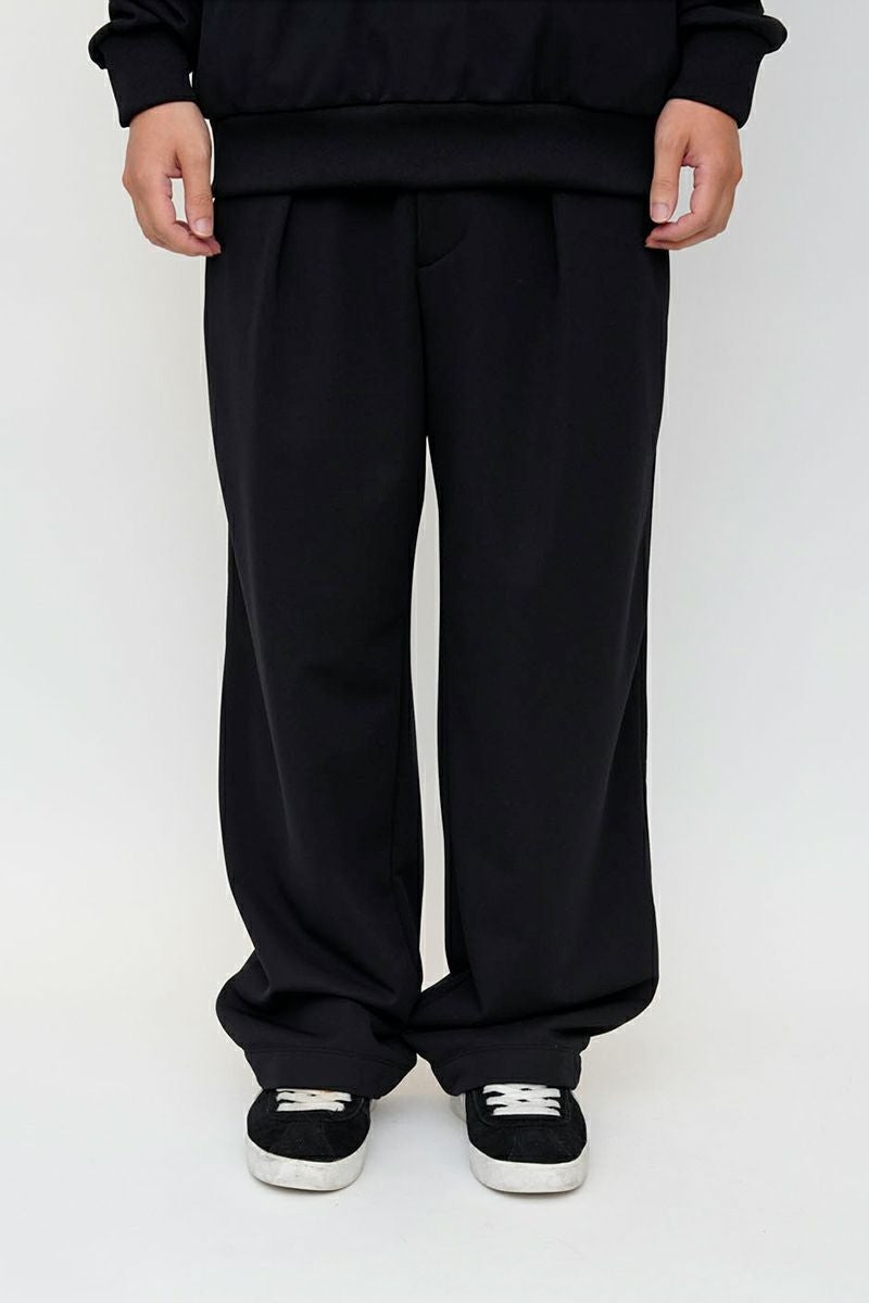 UNIVERSAL PRODUCTS.(ユニバーサルプロダクツ)TECH TRAINING EASY TRACK PANTS テックトレーニングイージートラックパンツ 241-60109B -1
