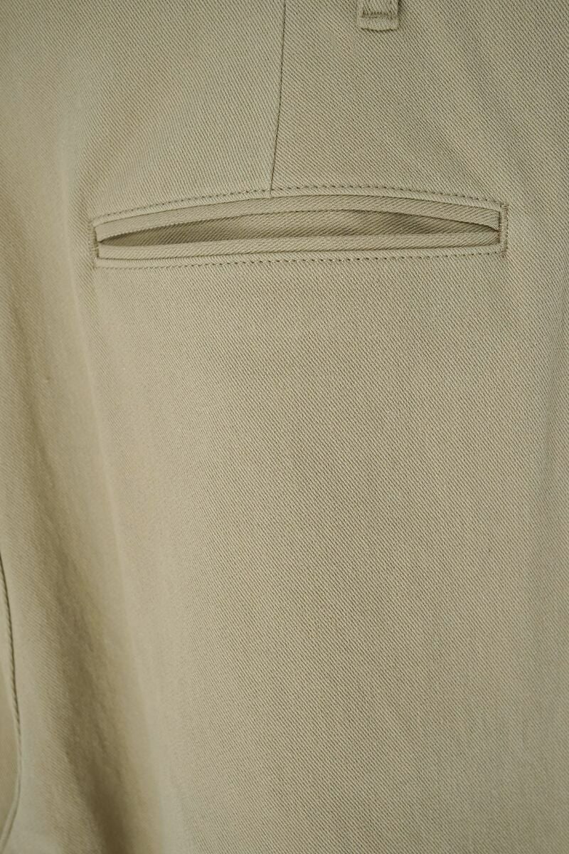 KURO(クロ)TWISTED YARN COTTON CHINO FABRIC ツィステッドヤーンコットンチノパンツ 963147 -8