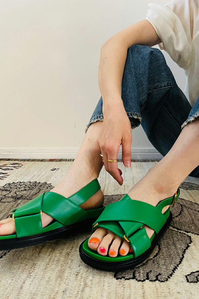 MARNI(マルニ)レザー製クリスクロスサンダル FBMS005201P3614 -14