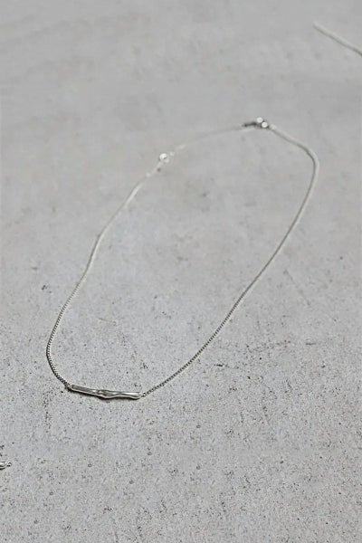 TEN.(テン)チルダネックレス SV NE-0041