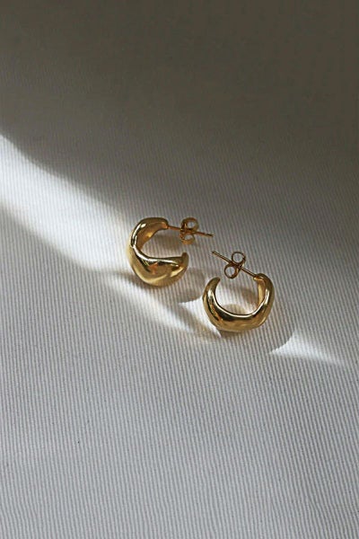 TEN.(テン)プラムピアス GD PIG-0124