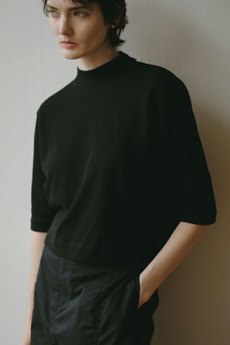 MANOF(マノフ) | MANOF(マノフ)BACK OPEN CUT TOPS バックオープン