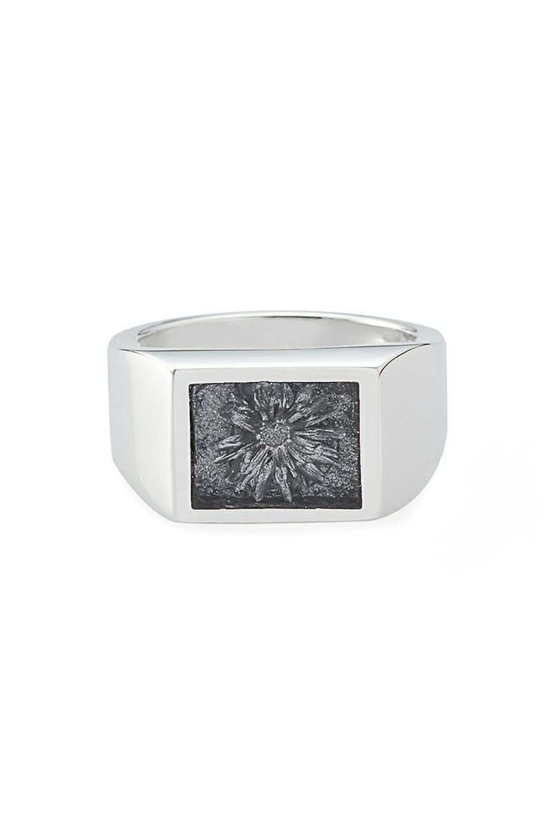 XOLO(ショロ) | XOLO(ショロ) Signet Ring with Steel Gray Flower 