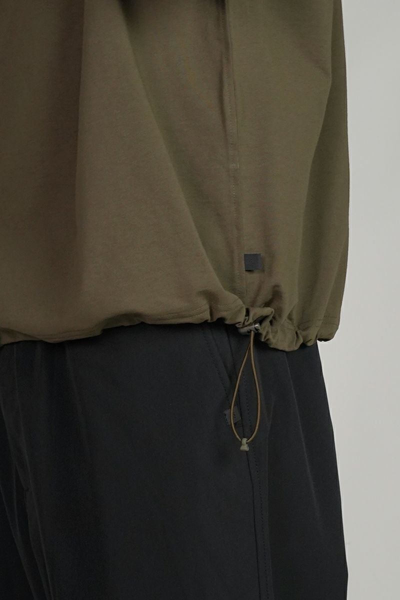 DAIWA PIER 39(ダイワピア39) TECH DRAWSTRING TEE L/S テックドローストリング長袖Tシャツ BE-31025W