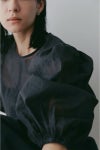 MANOF(マノフ) SHEER GATHER BLOUSE シアーギャザーブラウス 89122-4002