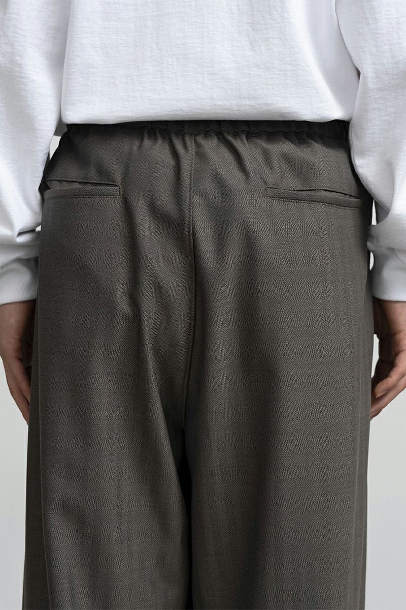 Graphpaper(グラフペーパー) Melange Herringbone Stripe Chef Track Pants メランジヘリンボーンストライプシェフタックパンツ GM253-40335