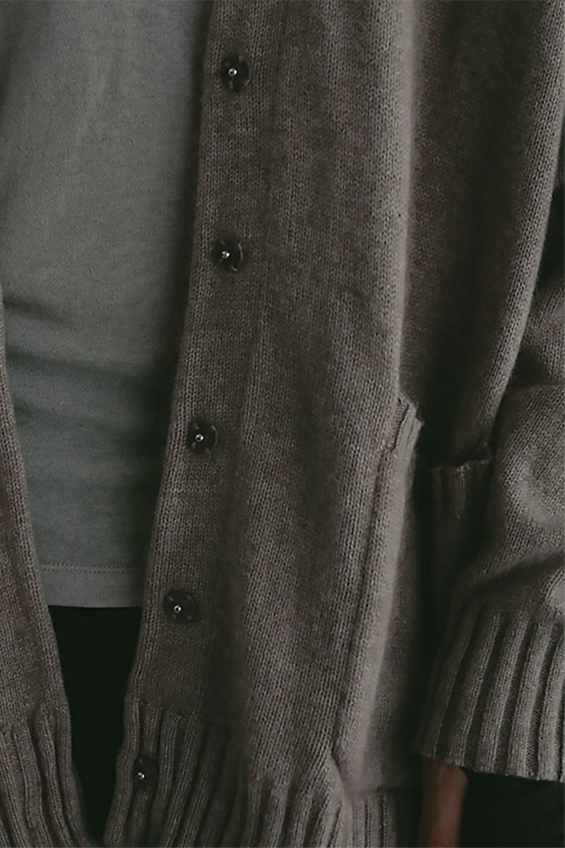 ETRE TOKYO(エトレトウキョウ) プレーンステッチVネックニットカーディガン 1225504082