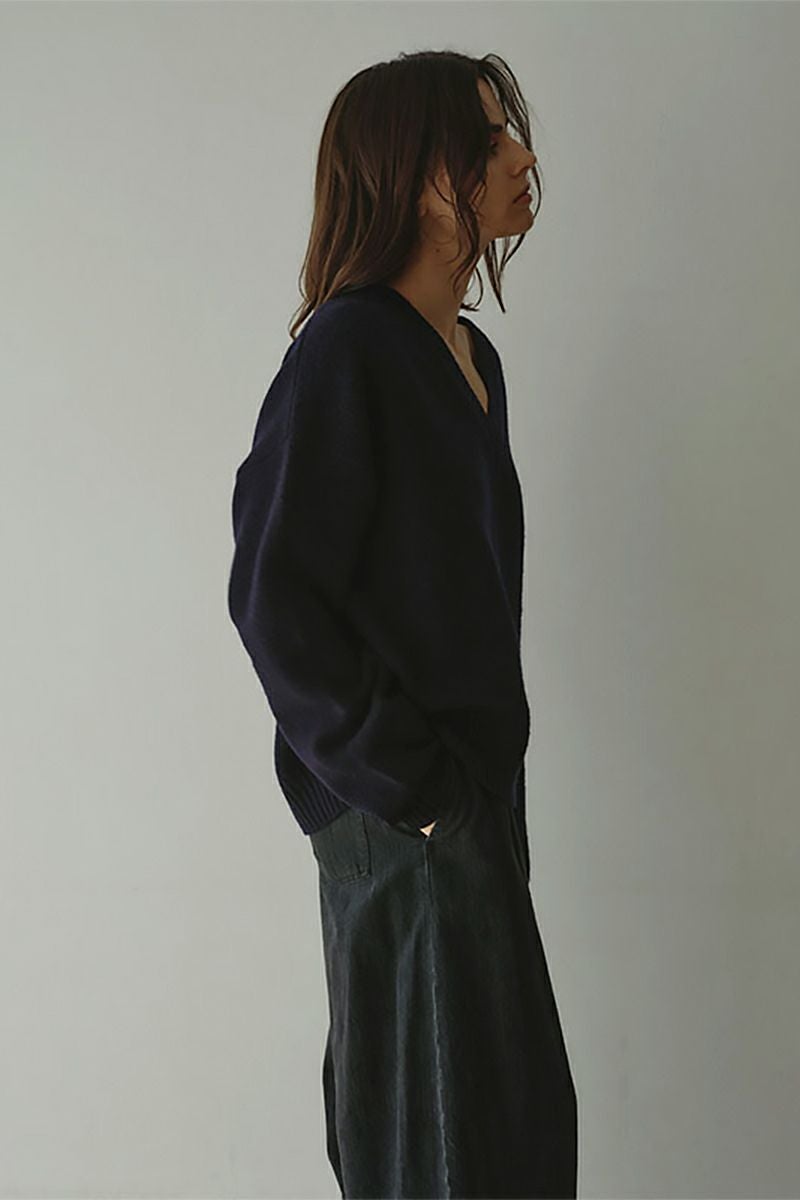  ETRE TOKYO(エトレトウキョウ) > ETRE TOKYO(エトレトウキョウ) Vネック2wayニットプルオーバー 1225611146