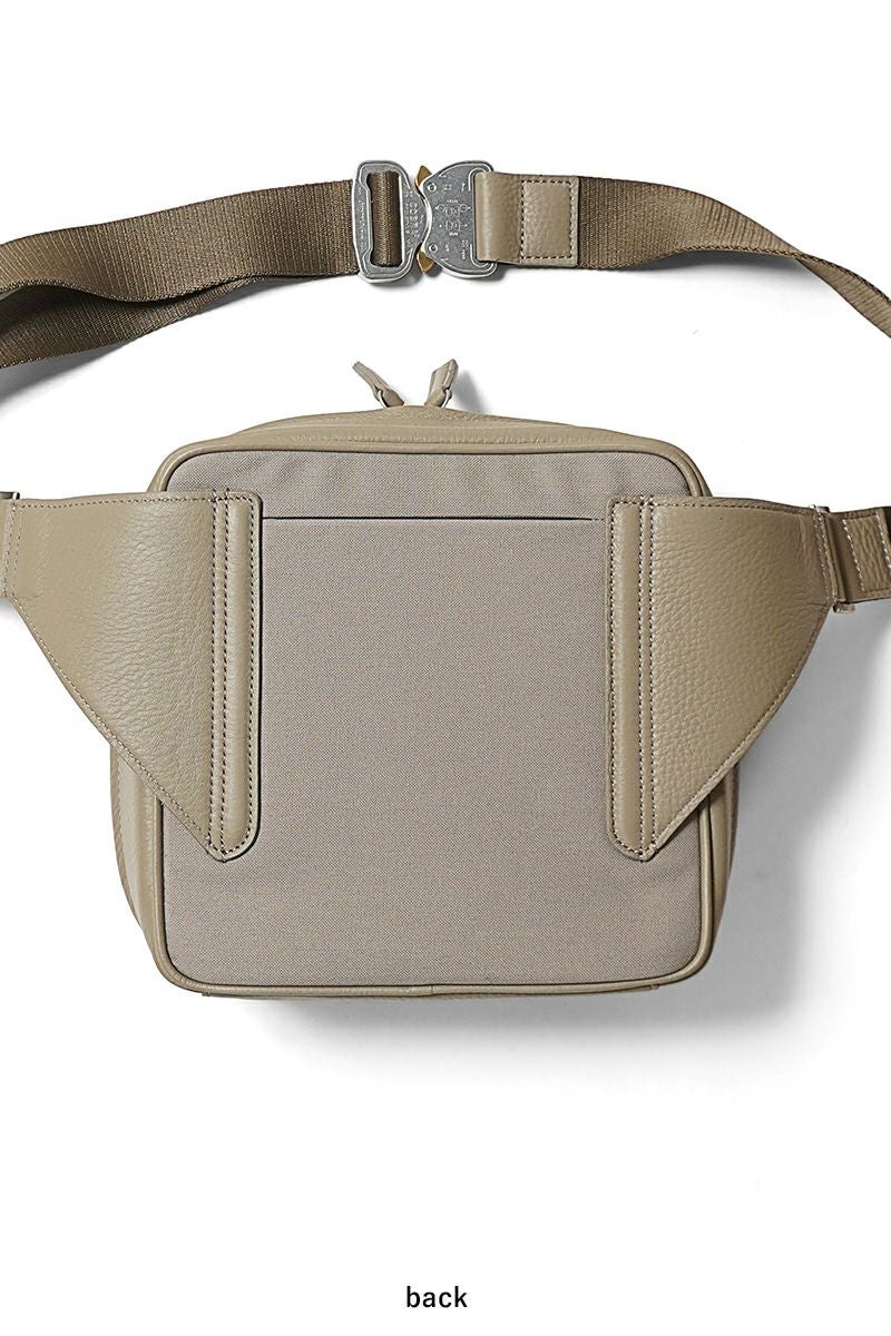 objcts.io(オブジェクツアイオー) ウィークエンドカメラバッグ ラージ