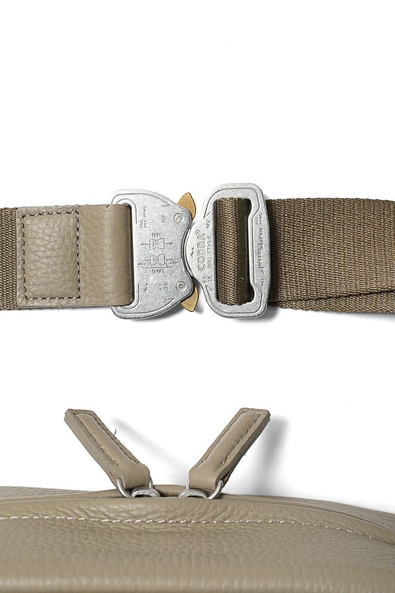 objcts.io(オブジェクツアイオー) ウィークエンドカメラバッグ ラージ