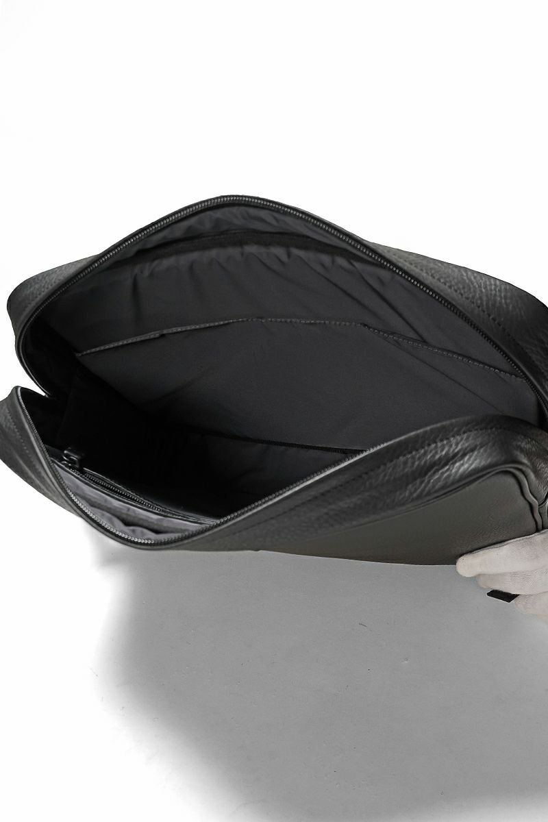 objcts.io(オブジェクツアイオー) ソフトショルダーバッグ ラージ