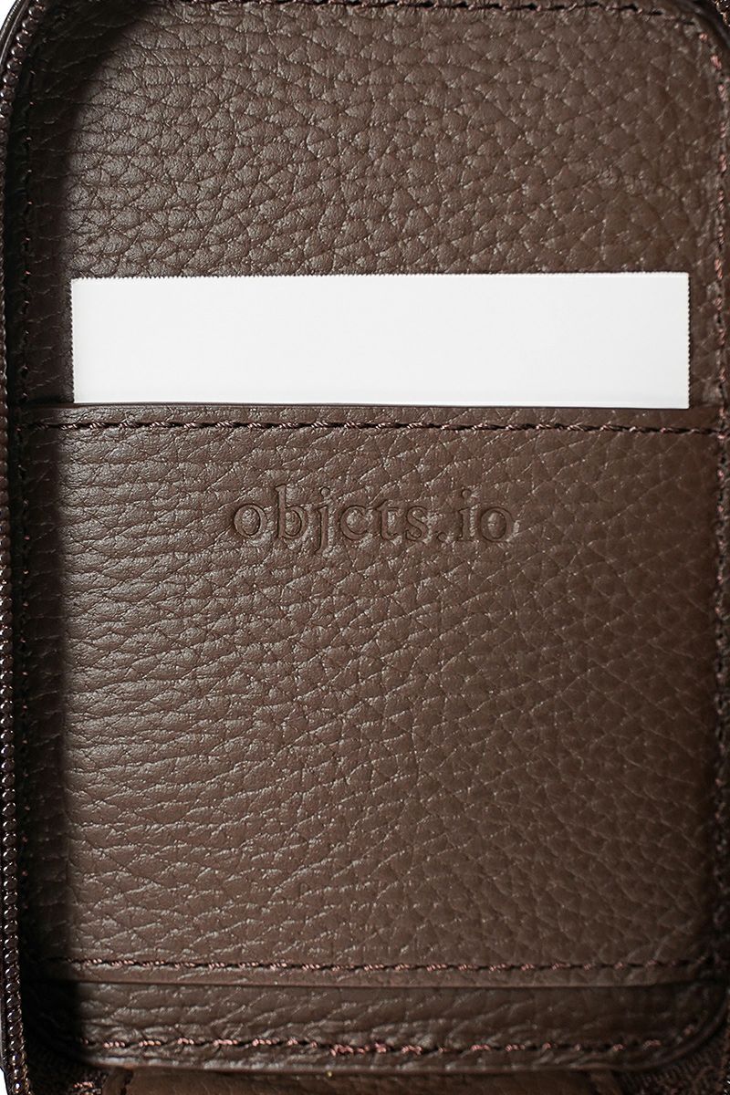 objcts.io(オブジェクツアイオー) iPhoneアクセサリー ストラップ付レザーマイクロバッグ
