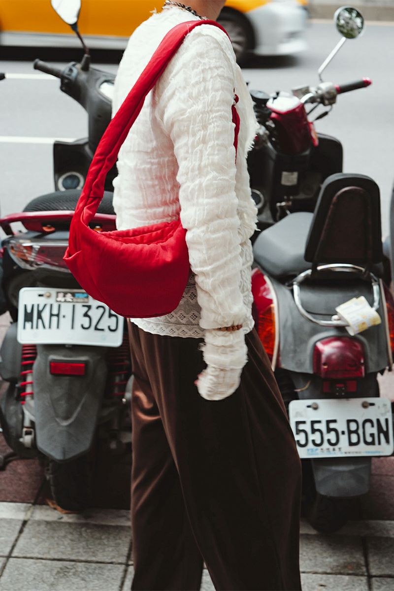 ITTI(イッチ) ANNIE PUFFER MINI MOON BAG / CERATOBRIGHT アニーパファーミニムーンバッグ セラトブライト ITTI-BAG-123-CB