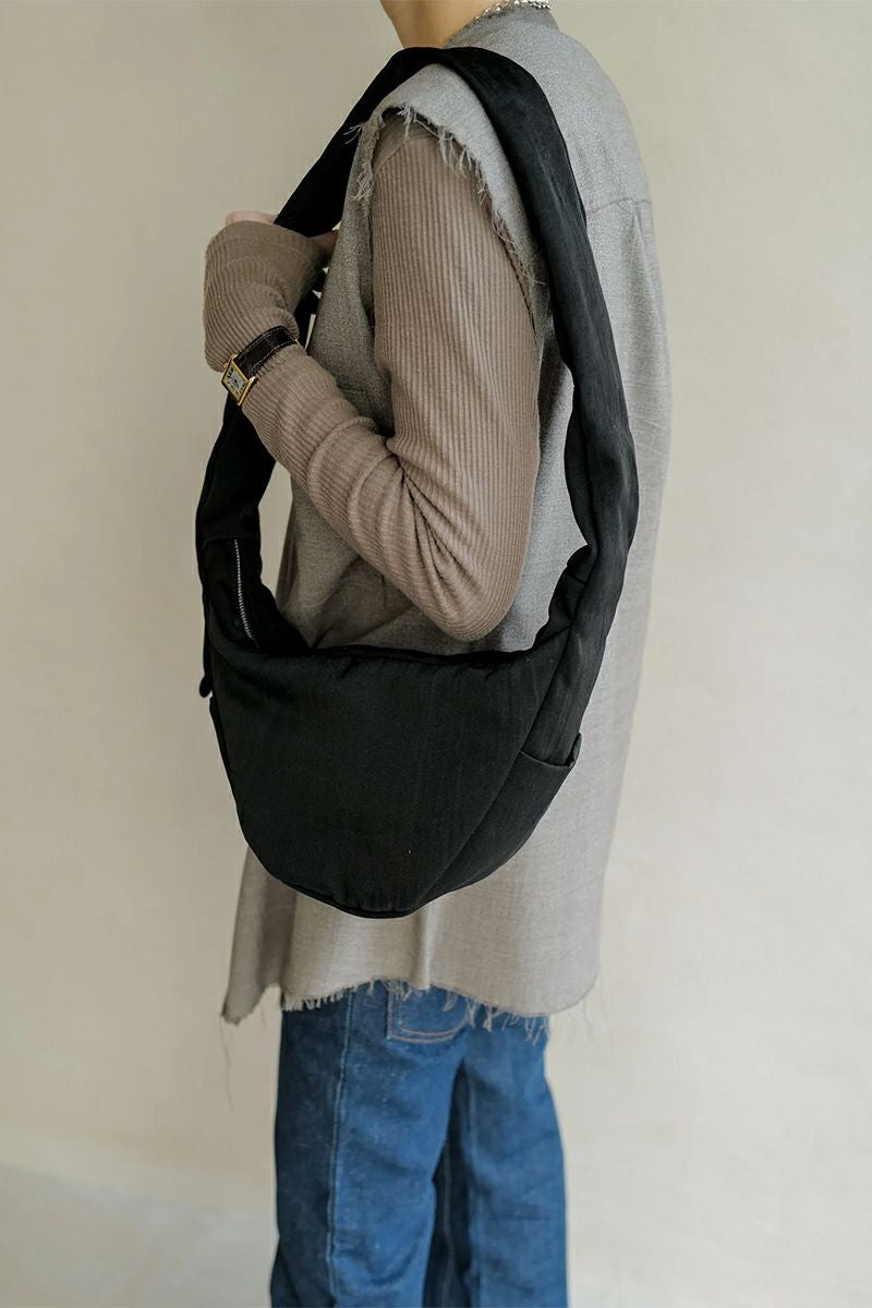 ITTI(イッチ) ANNIE PUFFER MINI MOON BAG / CERATOBRIGHT アニーパファーミニムーンバッグ セラトブライト ITTI-BAG-123-CB