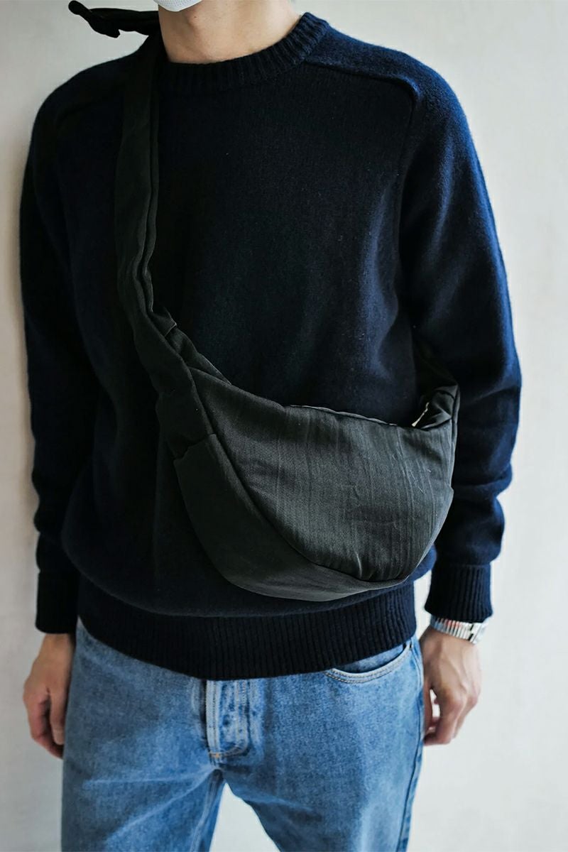 ITTI(イッチ) ANNIE PUFFER MINI MOON BAG / CERATOBRIGHT アニーパファーミニムーンバッグ セラトブライト ITTI-BAG-123-CB