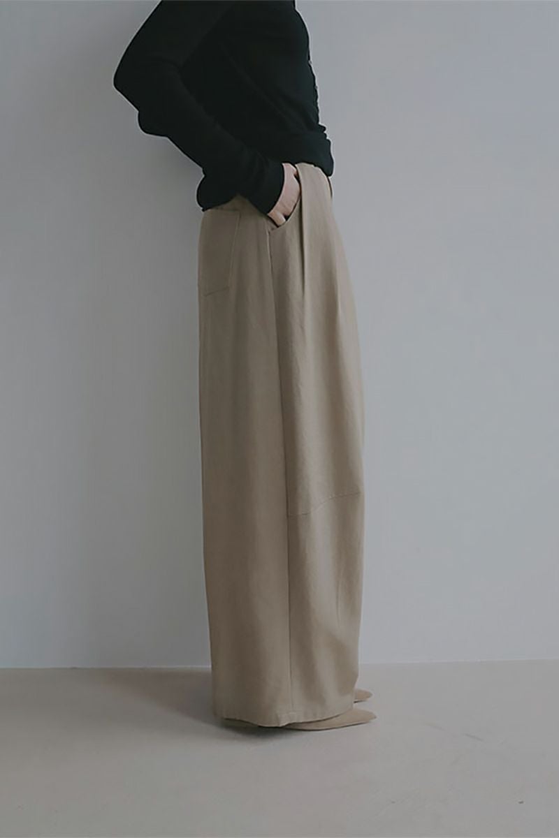 ETRE TOKYO(エトレトウキョウ) ソフトコットンタックカーブパンツ 1226220076