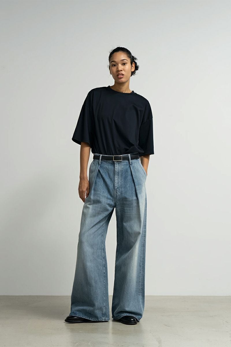  Graphpaper(グラフペーパー) Selvage Denim Two Tuck Wide Pants -LIGHT FADE- セルヴィッチデニム ツータックワイドパンツ ライトフェイド GL261-40062LB