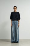  Graphpaper(グラフペーパー) Selvage Denim Two Tuck Wide Pants -LIGHT FADE- セルヴィッチデニム ツータックワイドパンツ ライトフェイド GL261-40062LB