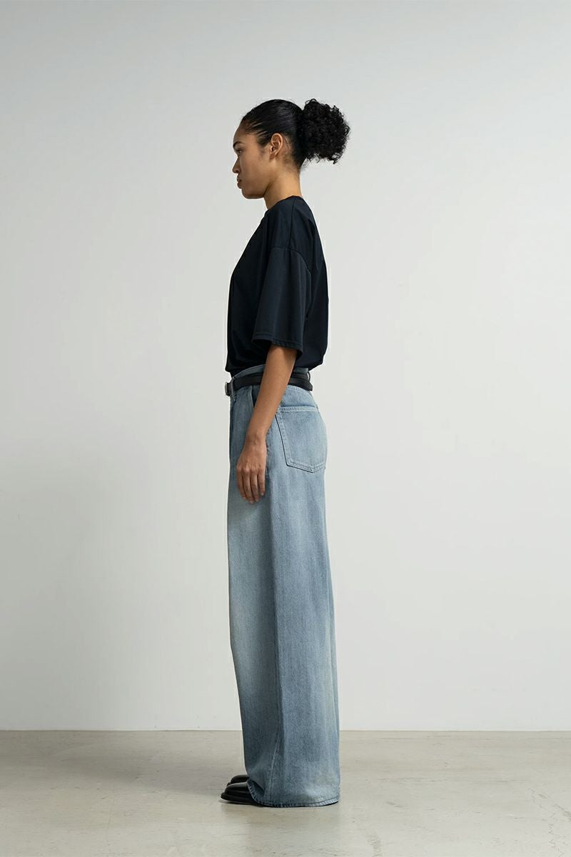  Graphpaper(グラフペーパー) Selvage Denim Two Tuck Wide Pants -LIGHT FADE- セルヴィッチデニム ツータックワイドパンツ ライトフェイド GL261-40062LB
