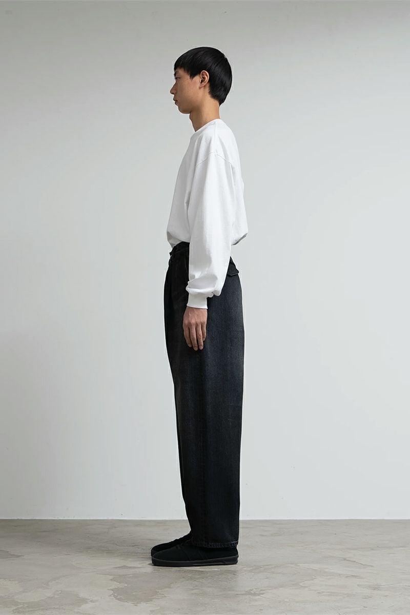 Graphpaper(グラフペーパー) Selvage Denim Two Tuck Tapered Pants -DARK FADE- セルヴィッチデニム ツータックテーパードパンツ ダークフェイド GU261-40060DB