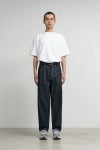 Graphpaper(グラフペーパー) Selvage Denim Two Tuck Tapered Pants セルヴィッチデニム ツータックテーパードパンツ GU261-40060RB