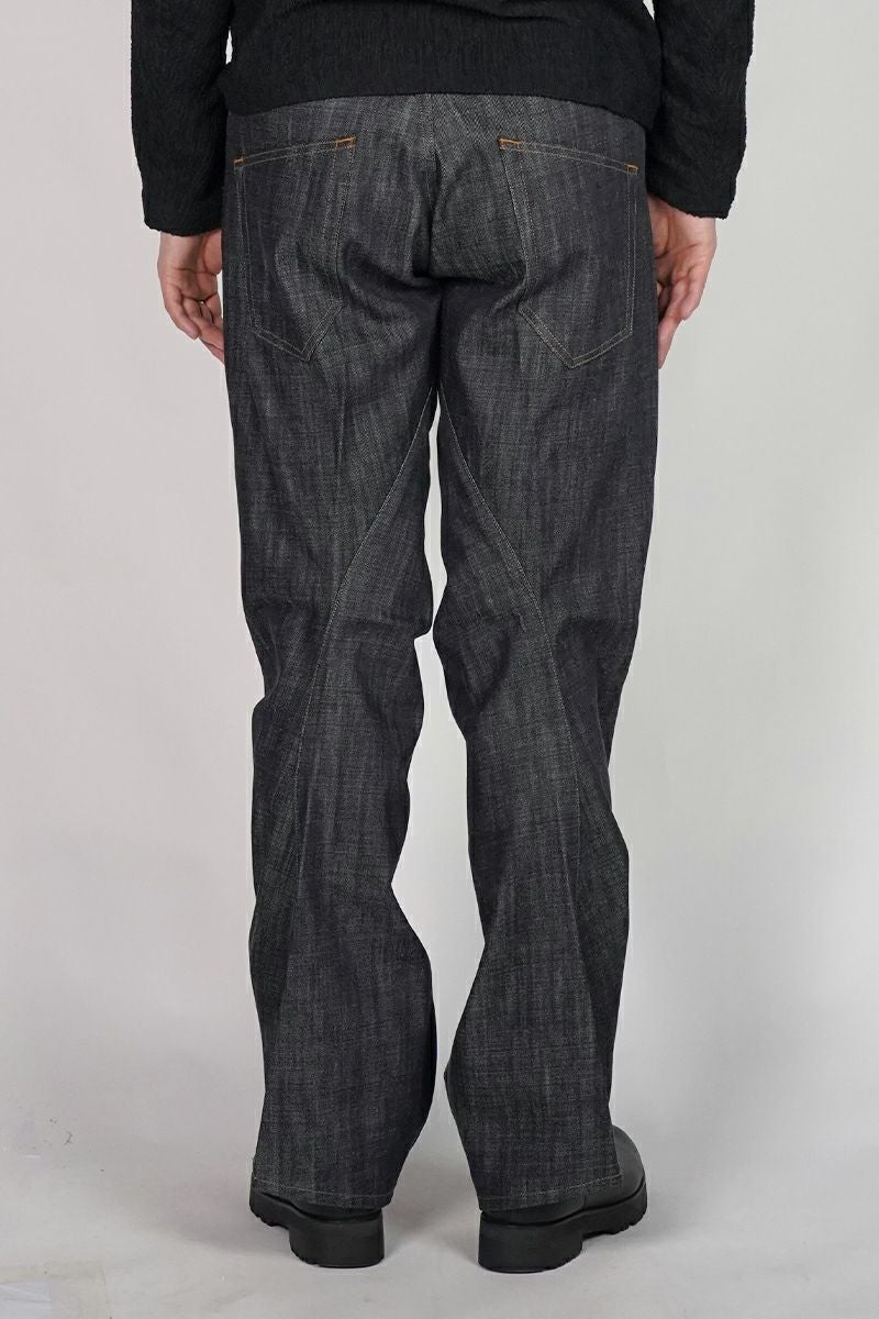 NVRFRGT(ネバーフォーゲット) 3D TWISTED JEANS 3.0 3Dツイステッドジーンズ NF261P18