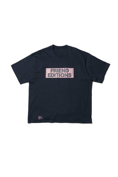 FreshService(フレッシュサービス) FRIEND EDITIONS CORPORATE S/S TEE "STICKER" フレンドエディション コーポーレート半袖Tシャツ ステッカー FSC261-70088FE