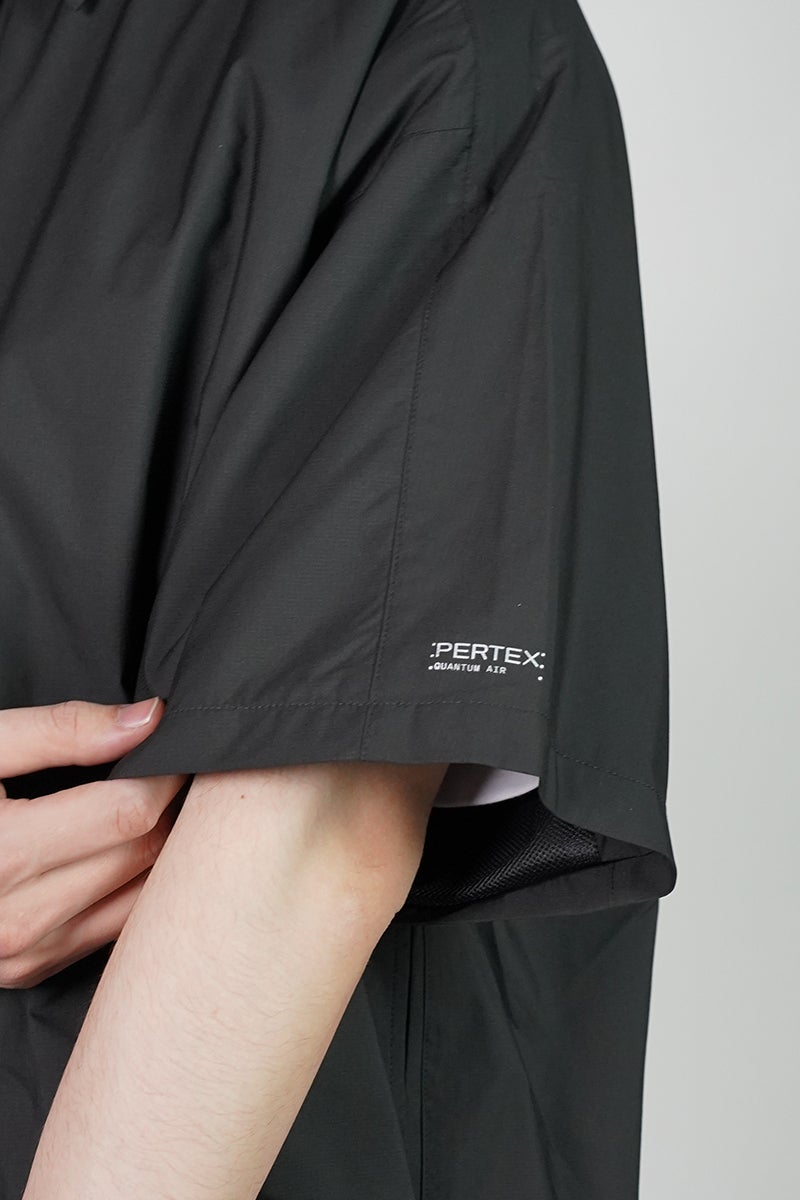 Graphpaper(グラフペーパー) PERTEX QUANTUM AIR SS Pullover Shirt パーテックスクオンタムエアー半袖プルオーバーシャツ GM261-50303