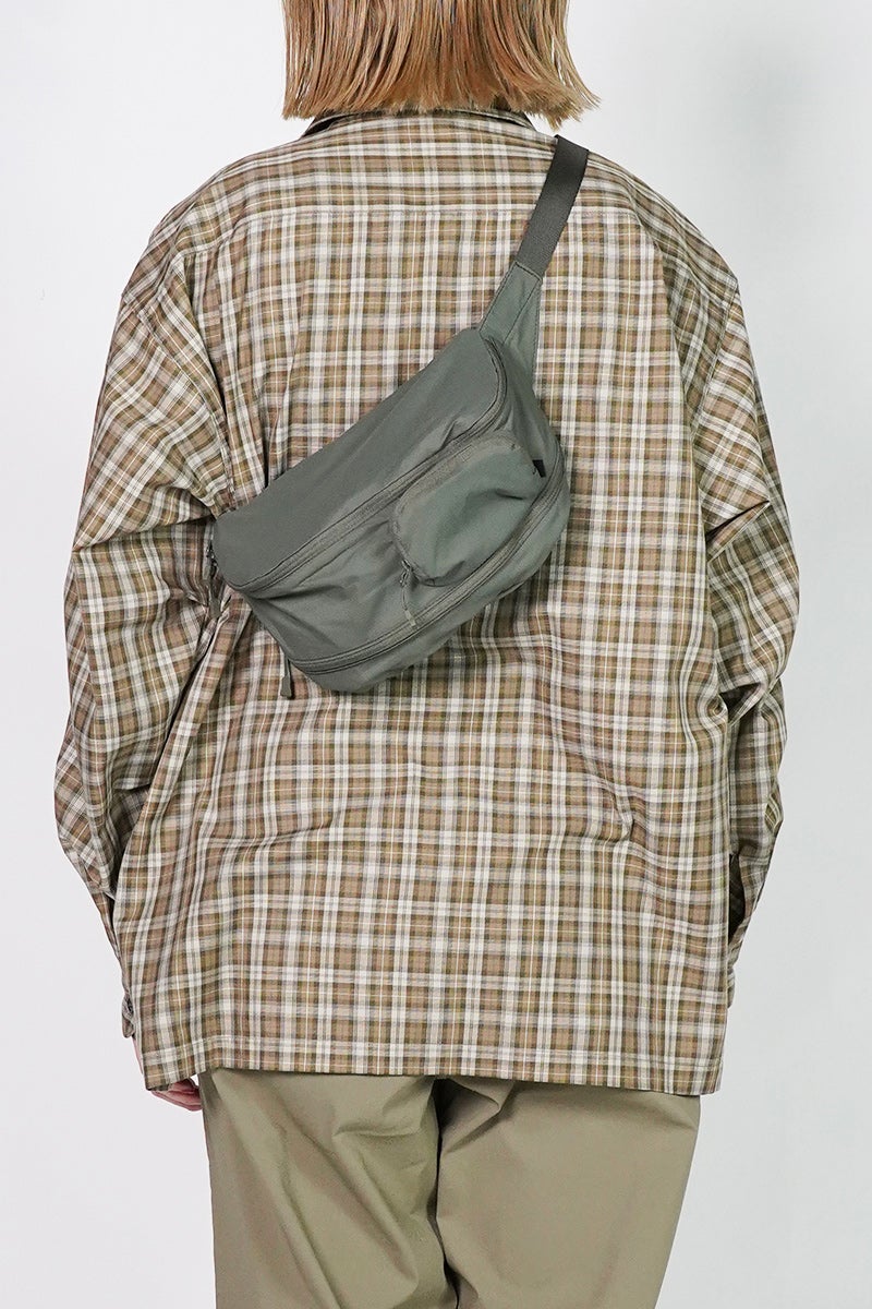 DAIWA PIER 39(ダイワピア39) TECH PERTEX TRAVEL EXPAND FANNY BAG テックパーテックストラベルエクスパンドファニーバッグ BB-34026