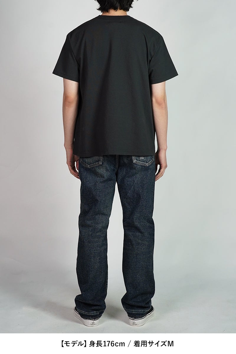 DAIRIKU(ダイリク) "BUTTON EYE DOLL" H-S Tag Tee ボタンアイドール タグTシャツ 26SS C15