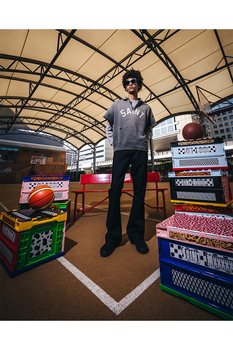  SAINT Mxxxxxx(セントマイケル) SM-MK8-0000-052 / SS HALF ZIP SWEAT / SAINT / CHARCOAL ハーフジップスウェット