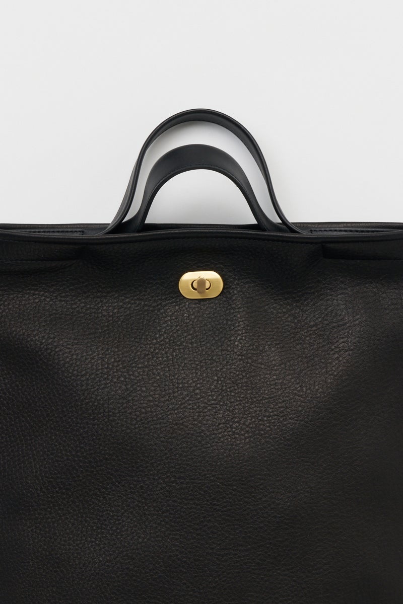 Hender Scheme(エンダースキーマ) twist hand bag large ツイストハンドバッグ ラージ zw-b-tbb