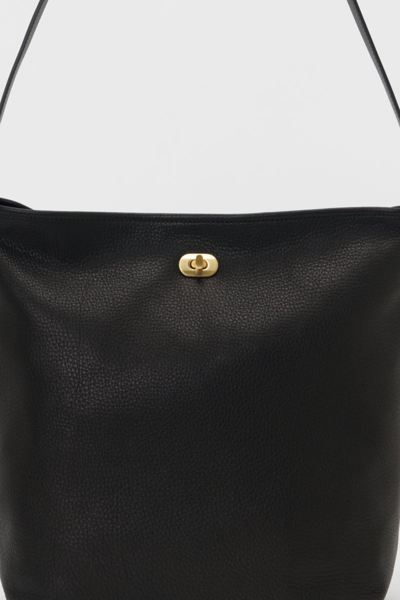 Hender Scheme(エンダースキーマ) twist shoulder large ツイストショルダー ラージ zw-b-tsb