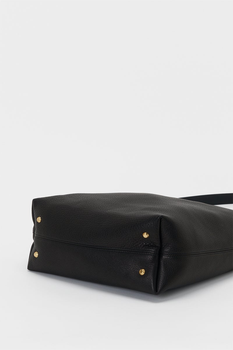 Hender Scheme(エンダースキーマ) twist shoulder large ツイストショルダー ラージ zw-b-tsb