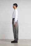 Graphpaper(グラフペーパー) Selvage Denim Two Tuck Tapered Pants -LIGHT FADE- セルヴィッチデニムツータックテーパードパンツ ライトフェイド GU263-40060LB