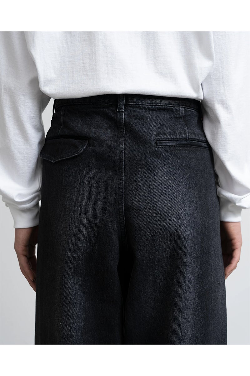 Graphpaper(グラフペーパー) Selvage Denim Two Tuck Tapered Pants -DARK FADE- セルヴィッチデニムツータックテーパードパンツ ダークフェイド GU263-40060DB