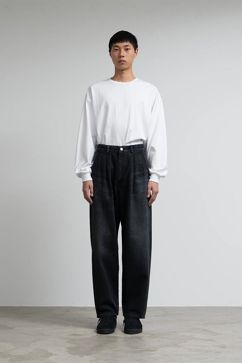 Graphpaper(グラフペーパー) Selvage Denim Two Tuck Tapered Pants -DARK FADE- セルヴィッチデニムツータックテーパードパンツ ダークフェイド GU263-40060DB