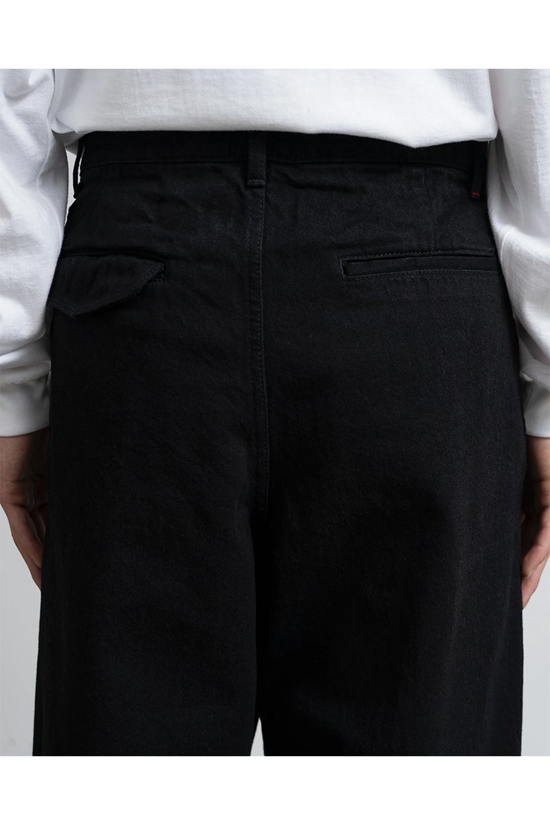 Graphpaper(グラフペーパー) Selvage Denim Two Tuck Tapered Pants セルヴィッチデニムツータックテーパードパンツ GU263-40060RB