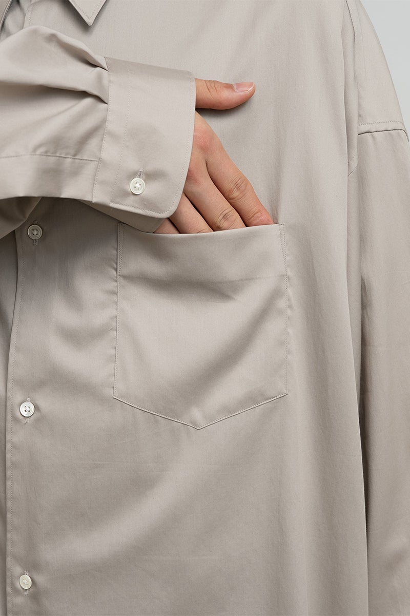 Graphpaper(グラフペーパー) Silicon Poplin Oversized Regular Collar Shirt シリコンポプリンオーバーサイズレギュラーカラーシャツ GM263-50196