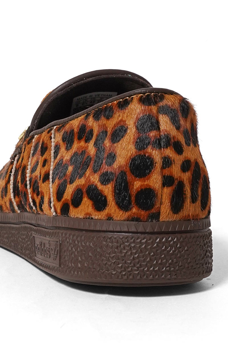 Adidas(アディダス) HANDBALL SPEZIAL LOAFER W ハンドボールスペツィアルローファー Magic Beige / Core Black / Dark Brown KJ2526