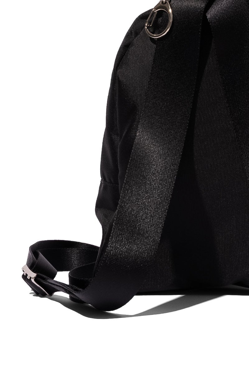 Unlikely(アンライクリー) "Equipment" Sleeping Bag Carrier イクウィプメント スリーピングバッグキャリア U26F-61-0002