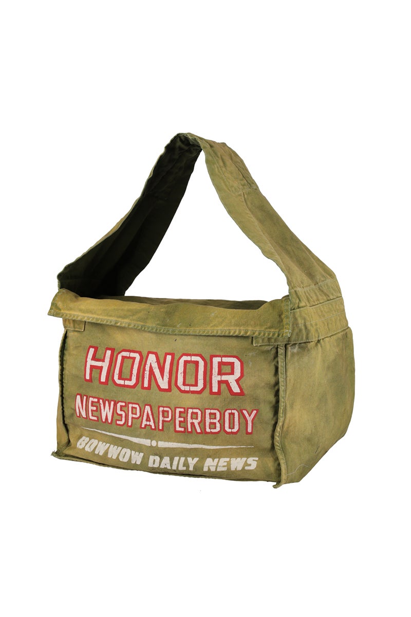BOWWOW(バウワウ) WIDE STRAP NEWSPAPER BAG ワイドストラップニュースペーパーバッグ BWU-WSNB