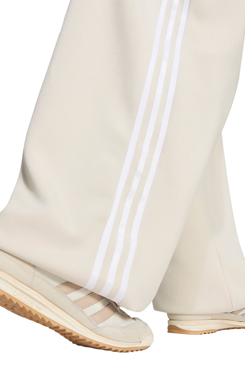 ADIDAS × JENNIE(アディダス×ジェニー) adidas Originals(アディダス オリジナルス) PLEATED TP プリーツトラックパンツ CC798