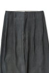 saby(サバイ) TWO TUCK TROUSERS - Bishu Japan Flow dyeing FAB - ツータックトラウザース 尾州フロウダイイング 26A-021825