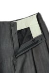 saby(サバイ) TWO TUCK TROUSERS - Bishu Japan Flow dyeing FAB - ツータックトラウザース 尾州フロウダイイング 26A-021825