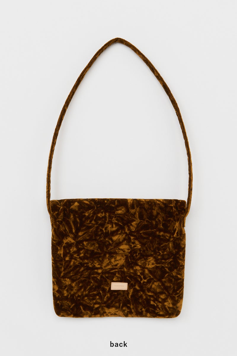 Hender Scheme(エンダースキーマ) velvet flap shoulder bag ベルベットフラップショルダーバッグ zw-b-fsb