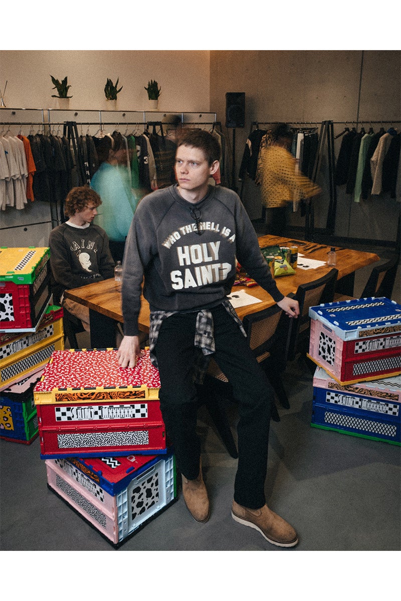 SAINT Mxxxxxx(セントマイケル) SM-MK1-0000-033 / RAGLAN CRW N SWT / HOLY SAINT? / BLK ラグランスウェット