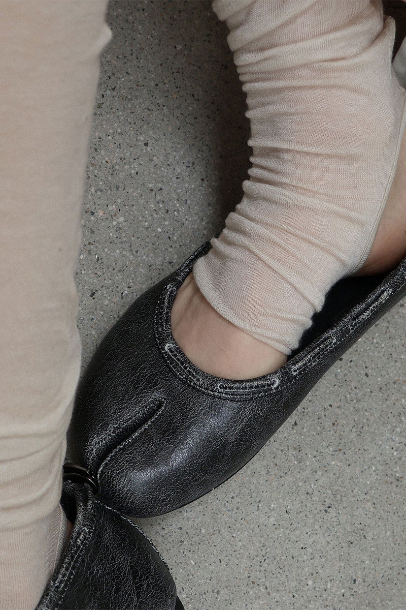 PAES(ペイズ) Leather String Flat レザーストリングフラットパンプス 25001